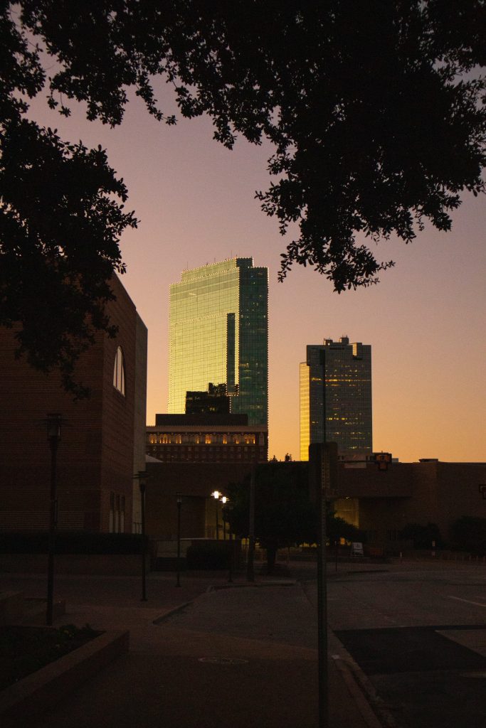 SmartAsset's Reports Ranks Fort Worth The Sixth Best City In The US For Women In Tech