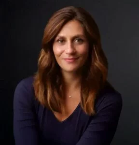Herself Health's Innovative Approach to Women's Healthcare 2 Kristen Helton