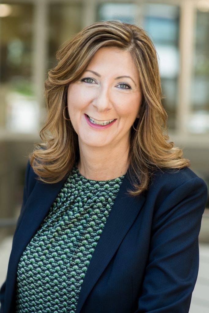 Experience in Focus: Women Entrepreneurs Highlighting the Importance of Experience 2 Experience in Focus: Women Entrepreneurs Highlighting the Importance of Experience