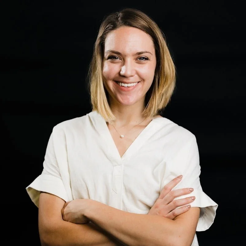 Maintaining Stability for Success: How Women Entrepreneurs Balance Innovation with Effective Management 2 Maintaining Stability for Success: How Women Entrepreneurs Balance Innovation with Effective Management