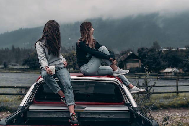 5 Reasons Spending Breaks Outside Helps Female Employees 5 Reasons Spending Breaks Outside Helps Female Employees