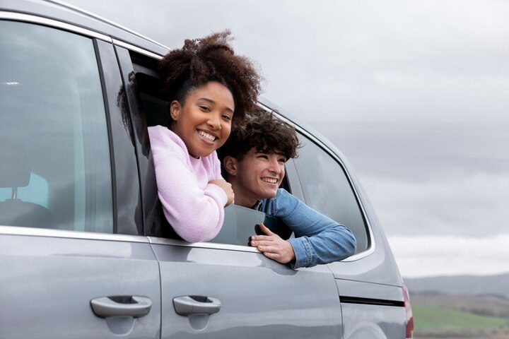 Using Data-Driven Insights to Decipher Auto Industry Trends Using Data-Driven Insights to Decipher Auto Industry Trends