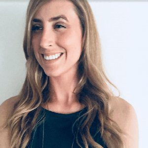 10 Entrepreneurs on the Key Shifts That Strengthened Their Businesses 2 lora bovie