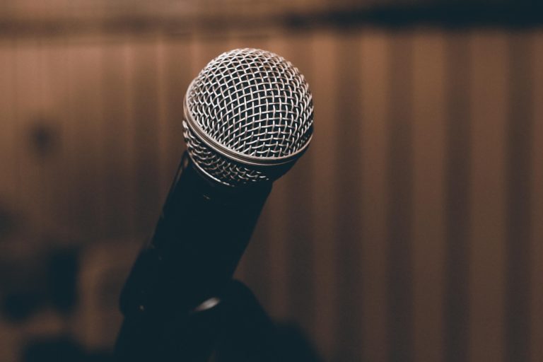 Mic, audio, voice, and auditorium
