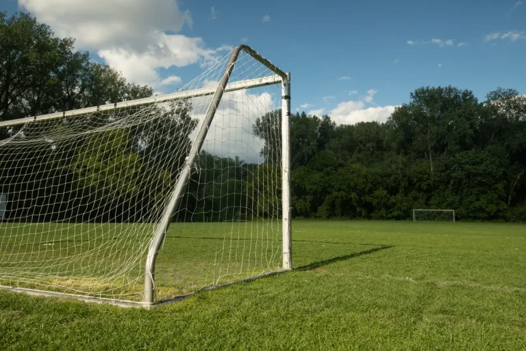FC Copenhagen Women Build a Startup-Like Model for the A-Liga 1 Illustrative photo of an unbranded football goal on a grass field